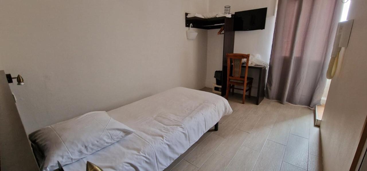 Hotel Les Rosiers La Rochelle  Dış mekan fotoğraf