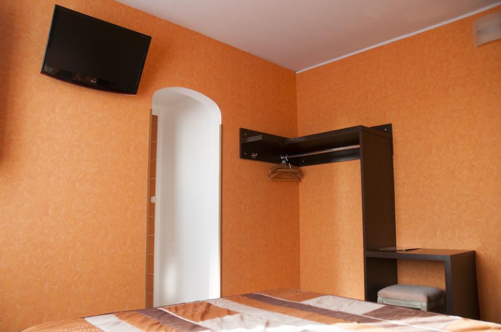 Hotel Les Rosiers La Rochelle  Dış mekan fotoğraf