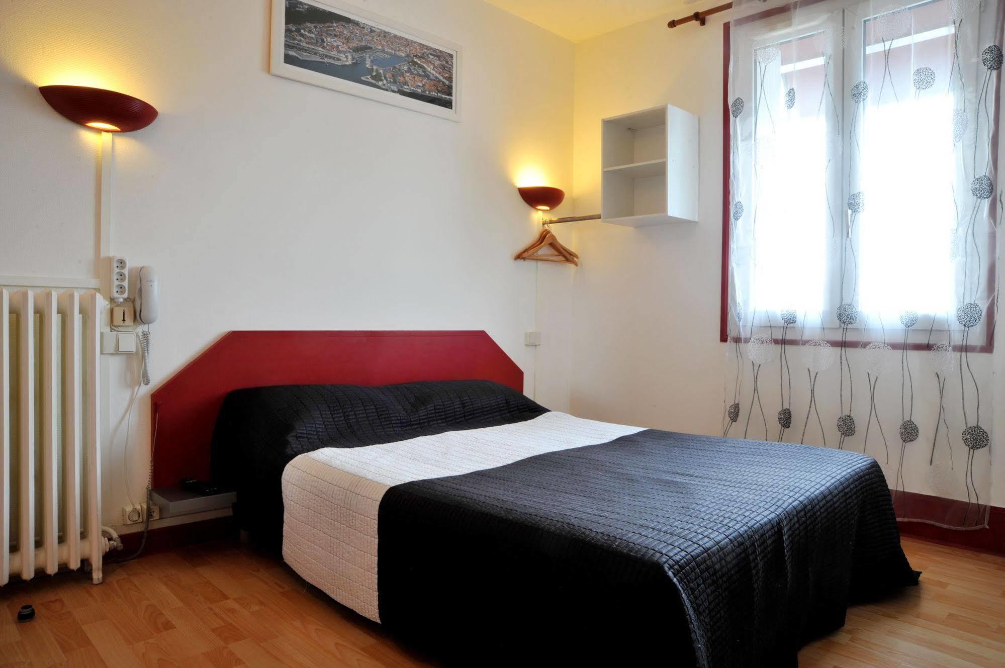 Hotel Les Rosiers La Rochelle  Dış mekan fotoğraf