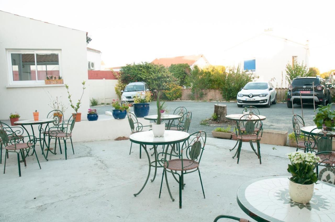 Hotel Les Rosiers La Rochelle  Dış mekan fotoğraf